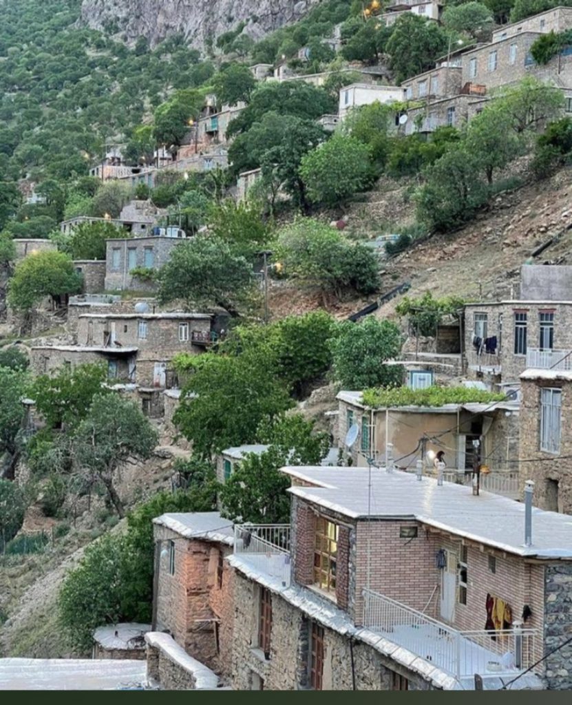 روستای مرزی اورامان