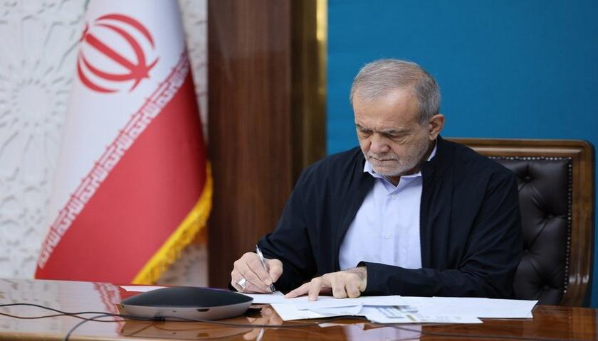 پزیشکیان: ژنانی کورد بەشێکی دانەبڕاون لە یادەوەریی مێژوویی و سەرمایەی کۆمەڵایەتیی ئێران