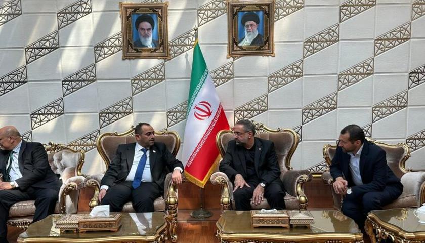 وەزیری کارەبای عێراق بۆ چارەسەرکردنی کەمبوونی غاز سەردانی ئێرانی کرد