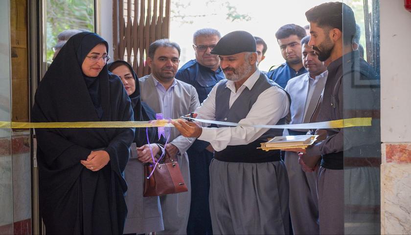 نمایشگاه عکس «سَروِشت» در روانسر گشایش یافت