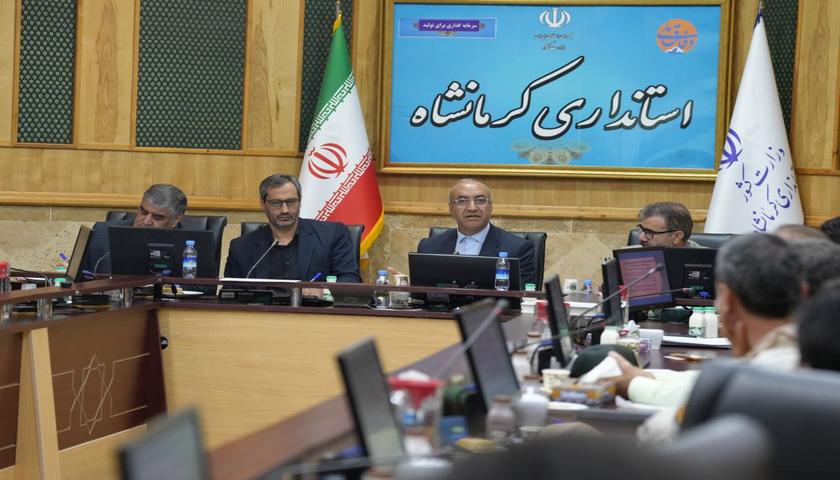 استاندار کرمانشاه: توسعه مرز سومار با هدف احیای سکونت در شهرهای مرزی سرعت می‌گیرد