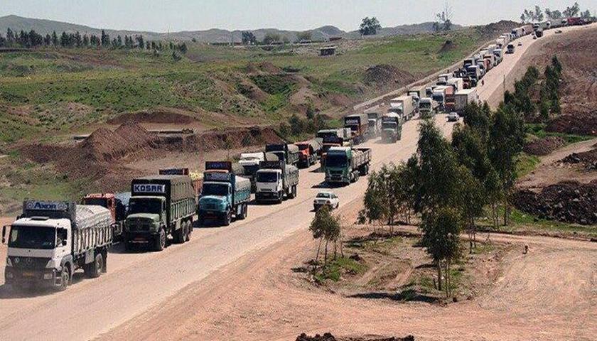 تعریض جاده سومار؛ مطالبه جدی رانندگان و شرط رونق بازارچه مرزی ایران و عراق