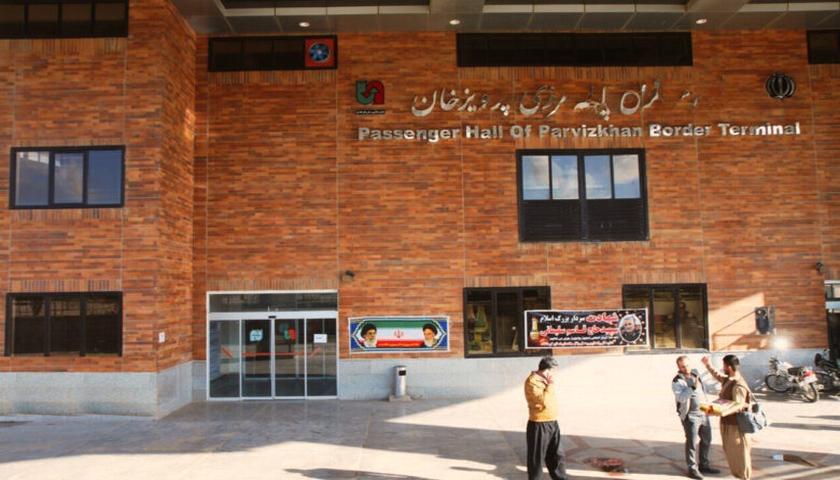 زیاتر لە 215 هەزار گەشتیار لە هەرێمی کوردستانەوە لە ڕێگەی مەرزی پەروێزخانەوە هاتوونەتە ئێران