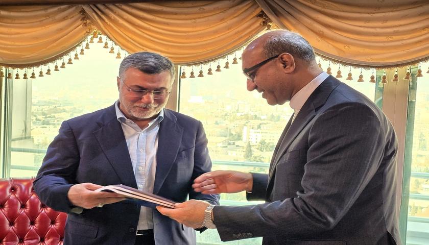 حمایت وزیر بهداشت از توسعه زیرساخت‌های درمانی کرمانشاه