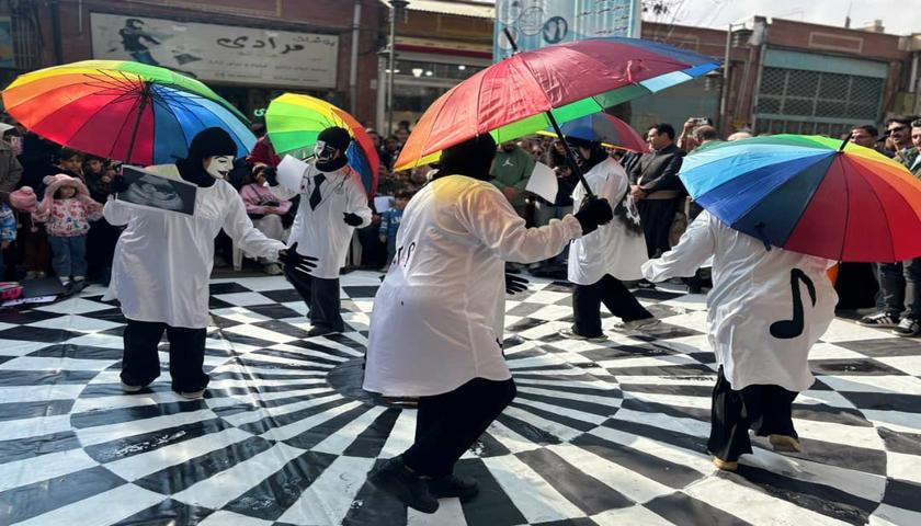 اجرای هشت اجرا در آخرین روز جشنواره تئاتر کردستان