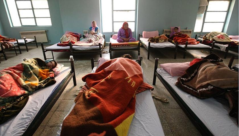 راه‌اندازی گرم‌خانه‌های کرمانشاه با آغاز فصل سرما / آمادگی کامل برای اسکان شبانه افراد بی‌سرپناه