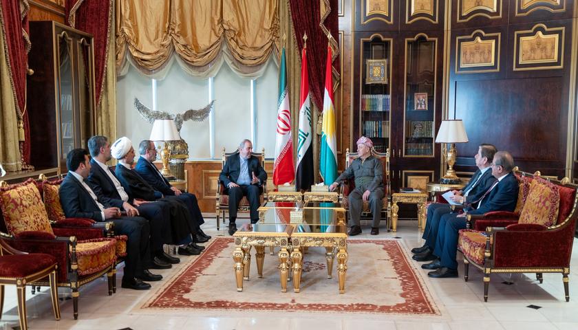 مەسعود بارزانی و باڵیۆزی ئێران لە عێراق جەخت لە برەودان بە پەیوەندییەکان دەکەنەوە