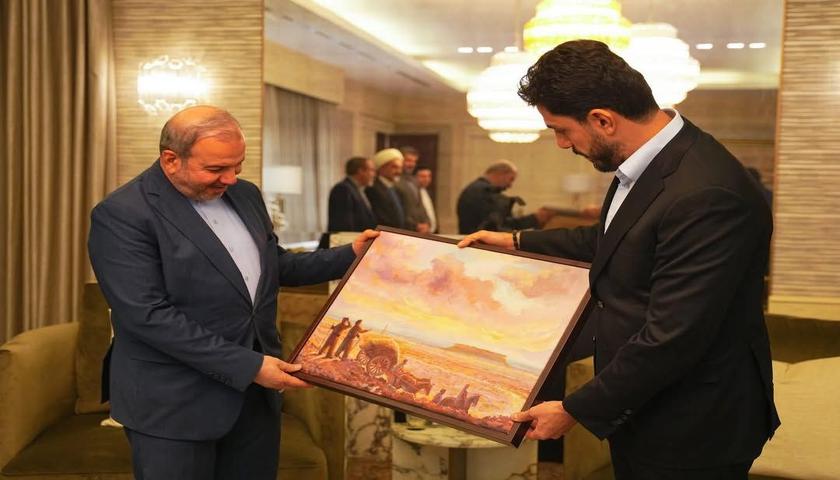 تأکید بر توسعه تبادلات فرهنگی و تجاری بین ایران و اقلیم کردستان در دیدار سفیر ایران و مقام اتحادیە میهنی