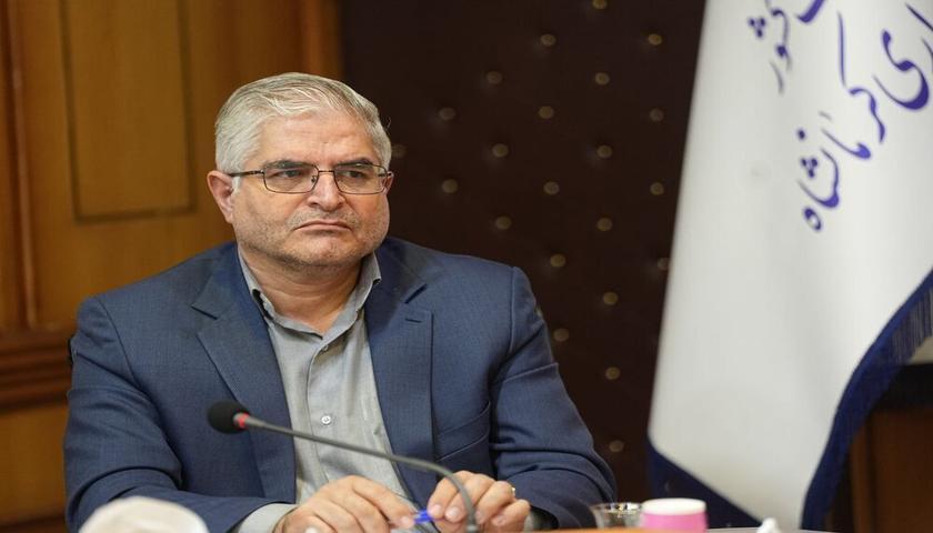 جێگری کاروباری ئابووری پارێزگاری کرماشان: چاکسازی لە ڕێوشوێنە بازرگانییەکاندا لە کارنامەی کاردایە