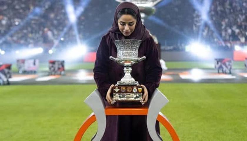 سعودیە شانەی هەنگوێنی ڕیاڵ مەدرید و بەرشەلۆنەیە