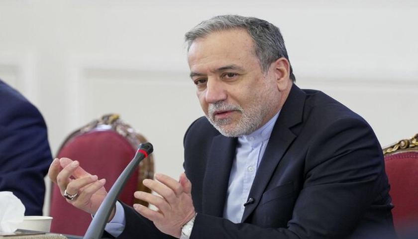 پەیامی عێراقچی بۆ ئەمریکا: پیتاندنی یۆرانیۆم بابەتی شەرەف و شانازی نەتەوەیی ئێرانە و دەستبەرداری نابین/ جموجۆڵە سەربازییەکان نامانترسێنێ