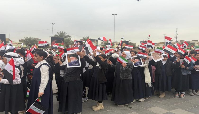 اعلام همدردی دانش‌آموزان عراقی با خانواده‌های داغدار مدرسه میناب