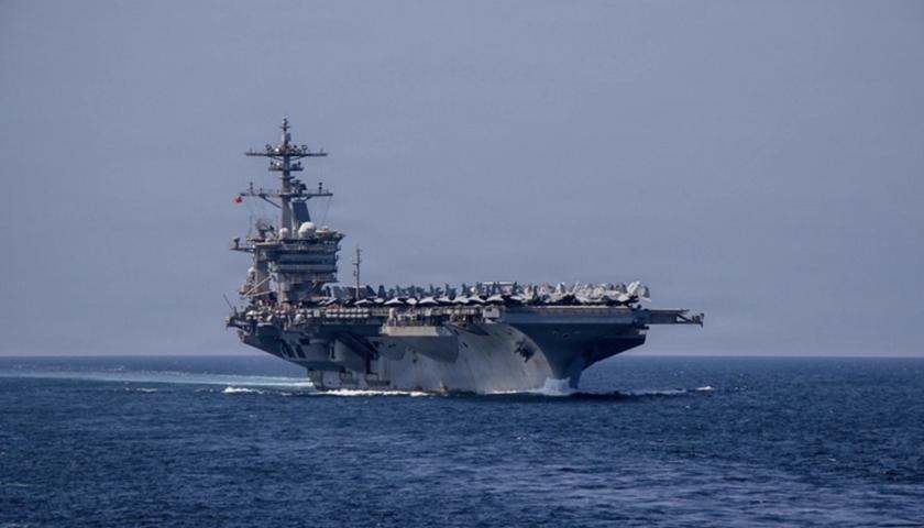 سوپای ئێران: کەشتیی ئەبراهام لینکنمان ناچار کرد دووربکەوێتەوە