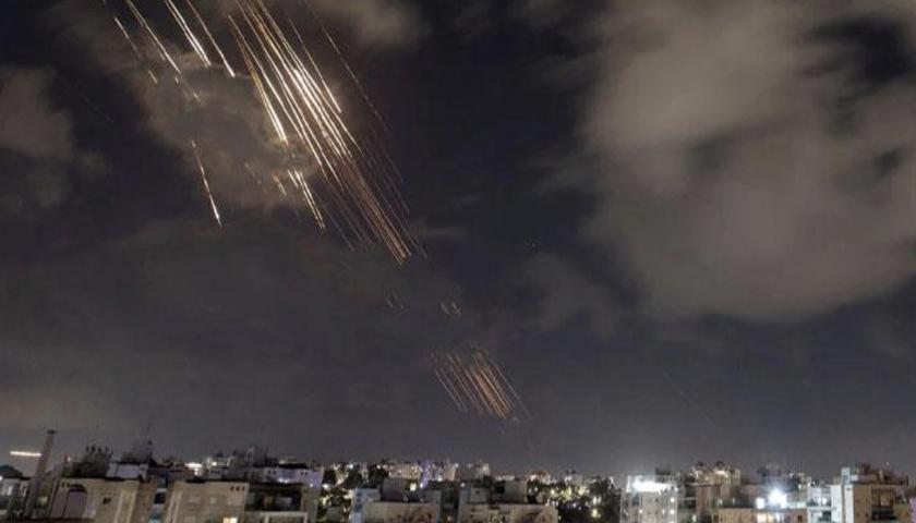 سوپای پاسداران: زنجیرەی ٨٠ـی هێرشی موشەکیمان بۆ سەر ئیسرائیل ئەنجام دا