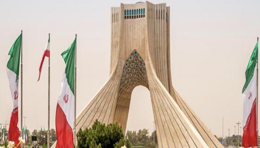 ئێران: هەر هێرشێک بکرێتە سەر ژێرخانمان، ژێرخانی ئەمریکا دەکەینە ئامانج