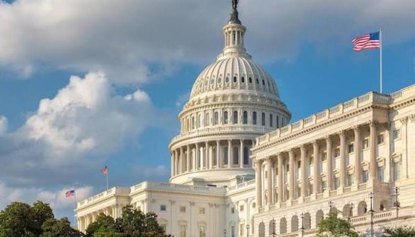  ناكۆكییەكانی ناو كۆشكی سپی، گەیشتە ئاستێكی زۆر توند 