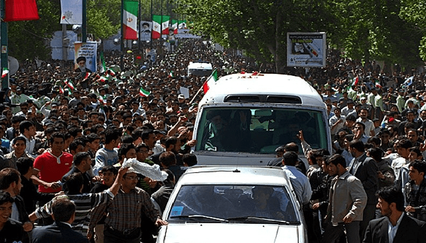 وحدت مذهبی، قومی و ملی؛ مهم‌ترین دستاورد سفر رهبری به کردستان