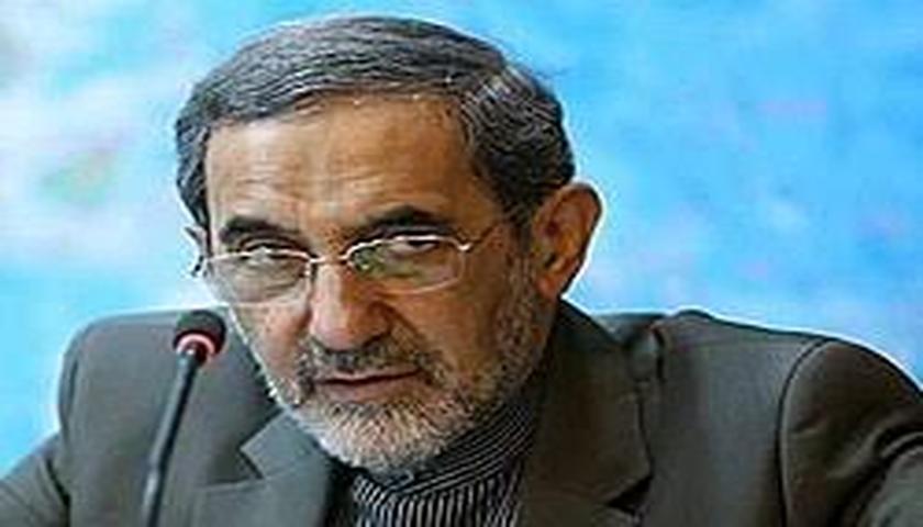 عەلی ئەکبەر ویلایەتی: ئەمریکا بەم زووانە ناچار دەبێت لە ناوچەکە بچێتە دەرەوە