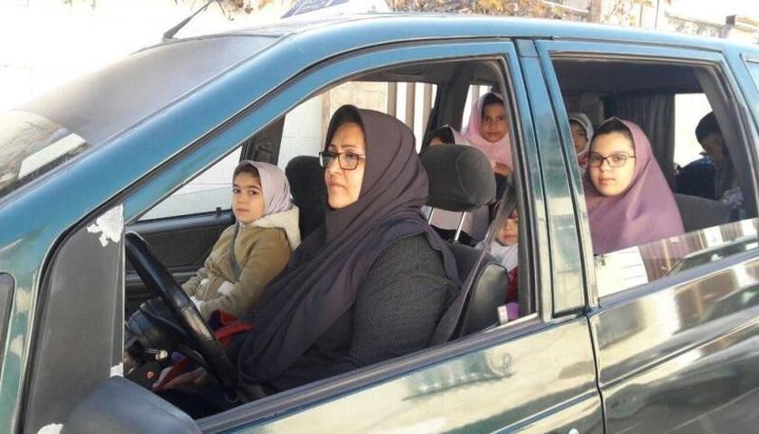 نیمی از رانندگان سرویس مدارس کرمانشاه در سال تحصیلی جدید بانوان هستند
