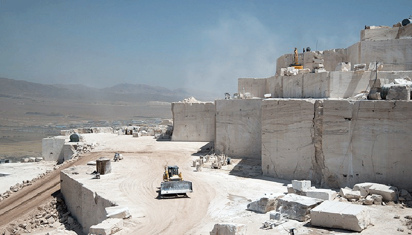 بریکاری ڕێکخراوی ئەندازیاری کانگاکانی کرماشان خوازیاری دامەزراندنی بازاڕی کانزای تایبەتمەند لەسەر سنووری عێراق بوو