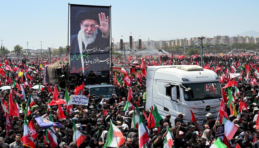  بەهۆی هێنانی تەرمی ئایەتوڵا عەلی خامنەییەوە سبەی لە عێراق کرایە پشوو