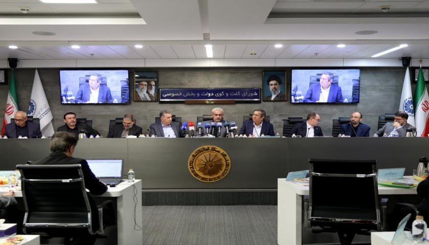 هێمەتی؛ سنووردارکردنی بانکی لەسەر هەناردەکارانی ئێرانی کە لە عێراقدا چالاکن، هەڵدەگیرێت