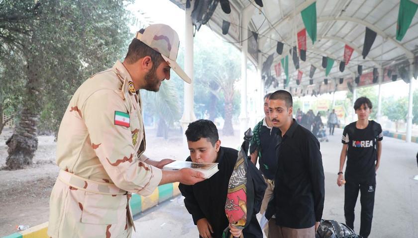 زیاتر لە یەک ملیۆن زیارەتکار لە سنووری خوسرەویەوە هاتووچۆ دەکەن؛ شەپۆلی گەڕانەوە بەردەوامە لەگەڵ بەهێزبوونی پاسی گواستنەوە