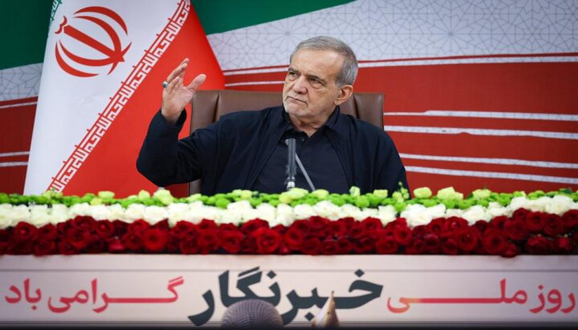 سەرۆك كۆماری ئێران: ئێستا باشترین كاتی ڕێككەوتنە