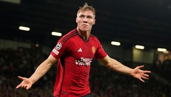 میلان دووپاتیکردەوە؛ هێرشبەری یۆنایتدمان دەوێت