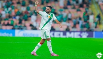 ئەهلی 4-2 نەساف قەرشی؛ پاڵەوانەکە هێزی خۆی نیشان دا!