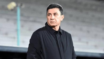 ڕاهێنەری هەڵبژاردی تۆپی پێ ئێران دەگاتە ئەمریکا