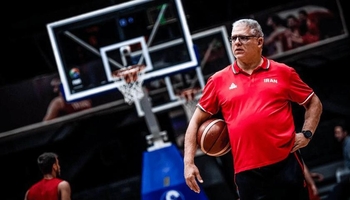 ڕاهێنەری هەڵبژاردەی تۆپی باسکەی یۆنان گەیشتە ئێران