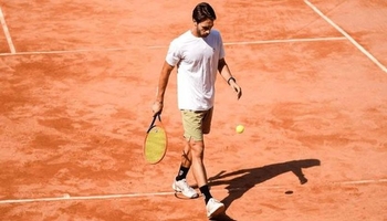 تێنیسۆری ئێرانی بەشداری یاری کۆتایی ١٥ هەزار دۆلاری دەکات