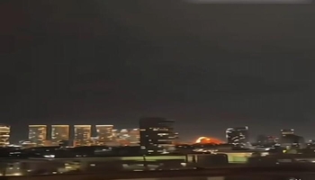 📹 لحظه اصابت موشک‌های ایرانی و انفجار در تل‌آویو 