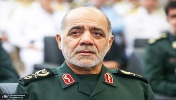 دیدار فەرماندەی قەرارگەی خاتەمولئەنبیا لەگەڵ ئایەتوڵڵا سەید موجتەبا خامنەیی ڕێبەری باڵای ئێران
