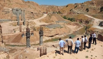کاتێک سنوور توانای هەیە، بەڵام جاددە پشتگیری ناکات/ سۆمار ئامادەی گەشەسەندە، بەڵام ژێرخانەکان نە!