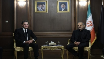 پزیشکیان و بارزانی هاوڕابوون لەسەر گرنگیی پاراستنی سەقامگیری و پشتبەستن بە دیالۆگ بۆ چارەسەرکردنی کێشەکان
