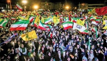 گەلێکی مەزن؛ 200 ڕۆژ ئامادەبوون لە گۆڕەپانی بەرگری لە ئێران
