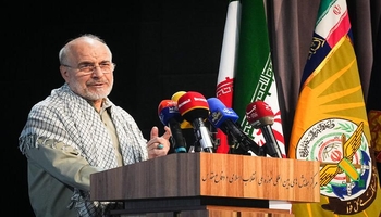 قاليباف: لە شەڕی تێکەڵاودا خۆبەدەستەوە نادەین و وەڵاممان دەبێت