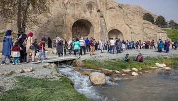تاق وەستان؛ گەنجینەی گەشتیاری کرماشان، لە پشت پەرچینی نادڵنیاییەوە!