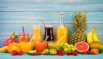 چەندین خواردنەوه بۆ کۆنتڕۆڵکردنی شەکرەی خوێن